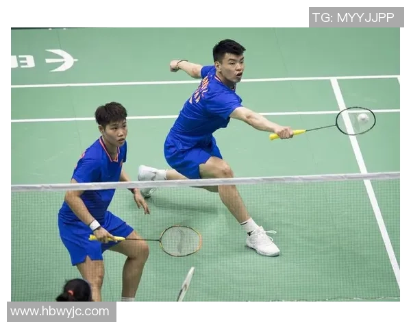 武汉羽毛球队比赛经验深度对比与启示分析